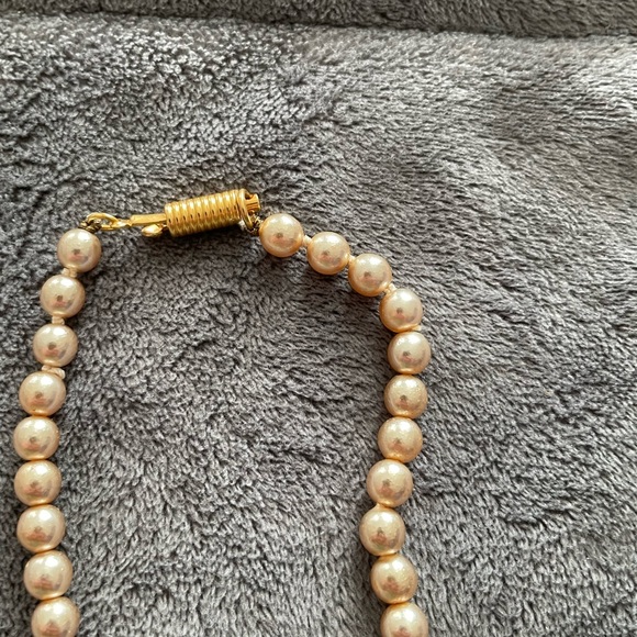 HELENA RUBINSTEIN PARIS statement necklace. Vintage. - Picture 4 of 5